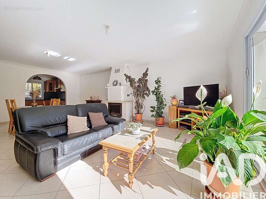 Photo 2 - Maison à MONTREUIL