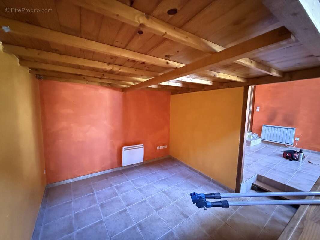 Appartement à THUIR