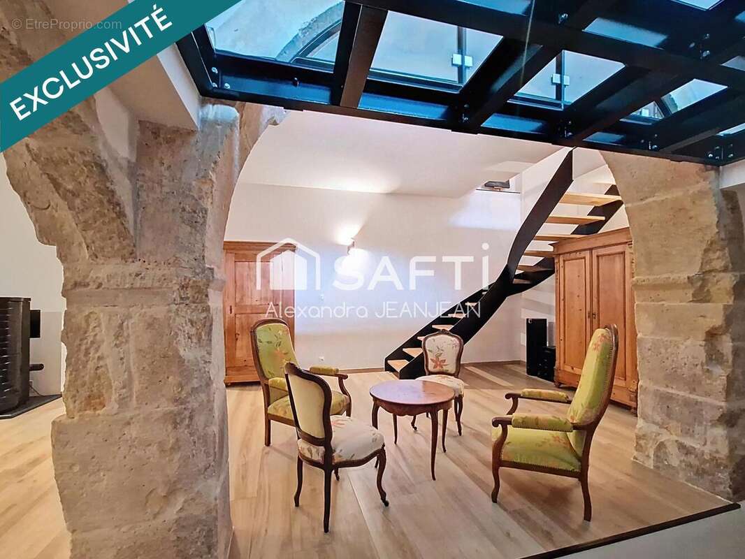 Maison 236 m² à Dornot  - photo 2