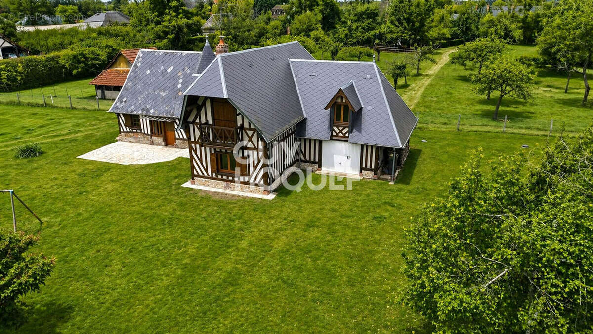 Maison à BERNAY
