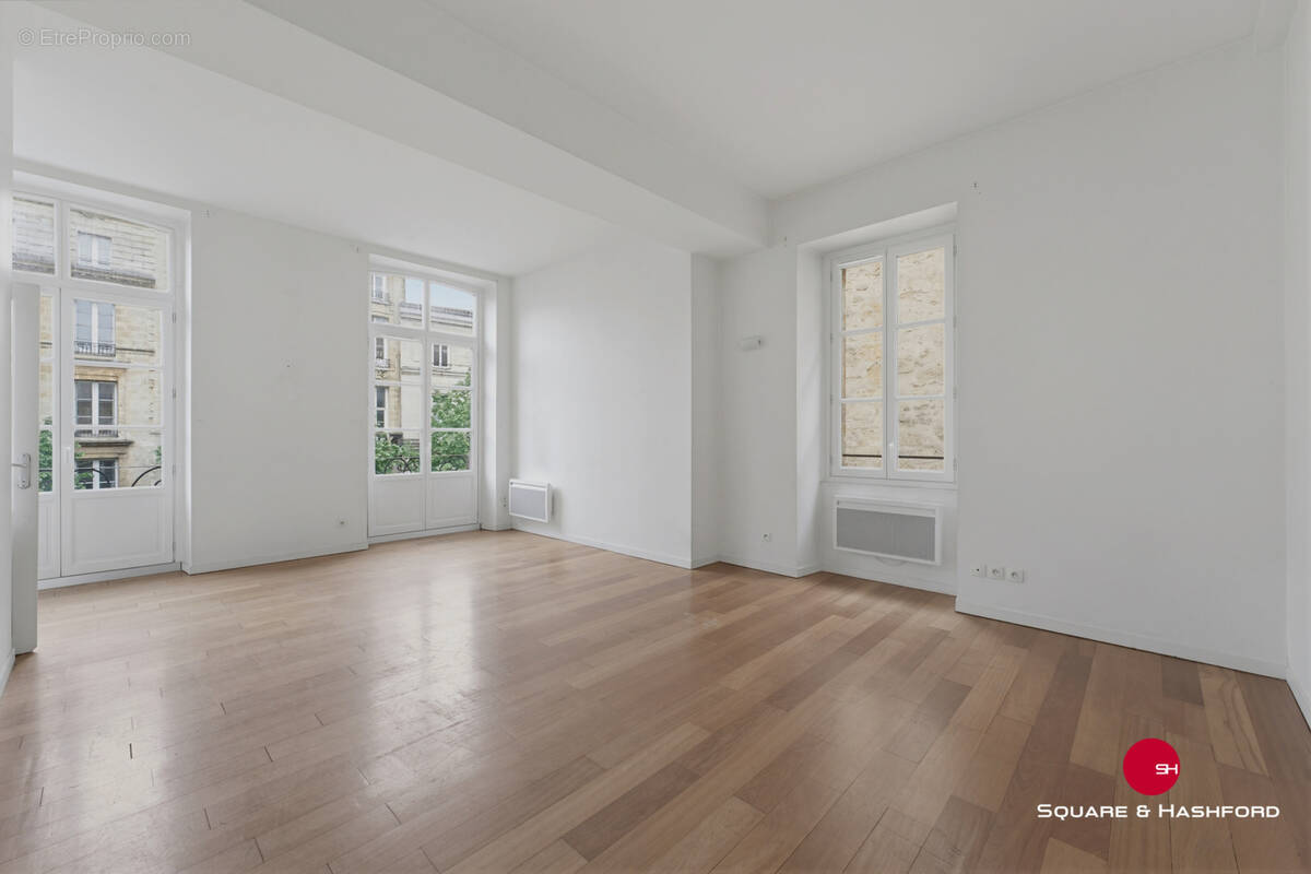 Appartement à BORDEAUX