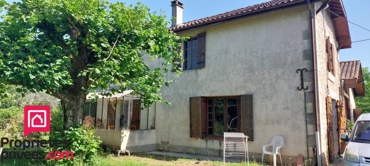 Maison à BEAUZIAC