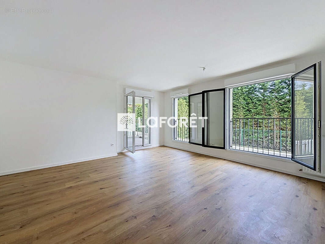 Appartement à VERNOUILLET