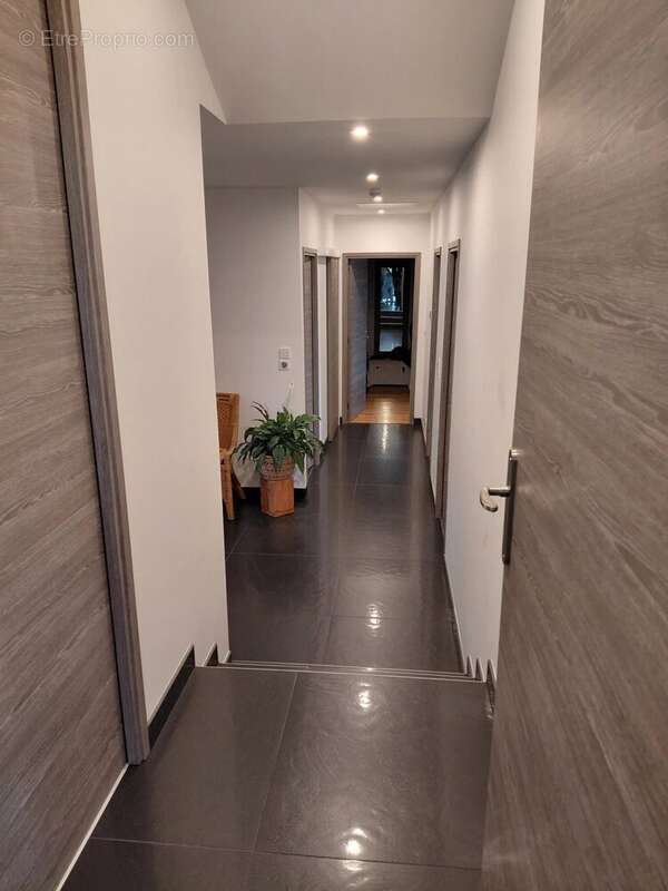 Maison à TRESPOUX-RASSIELS