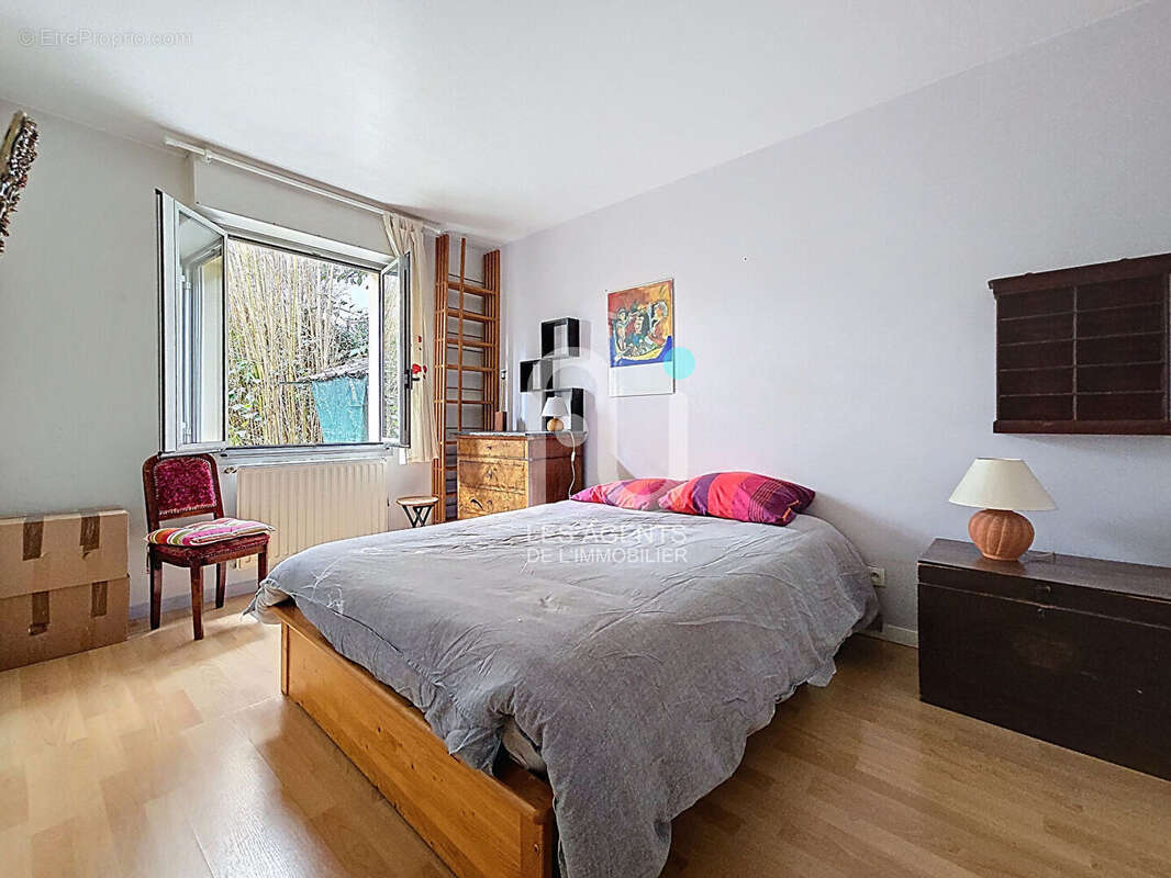 Maison à ASNIERES-SUR-SEINE