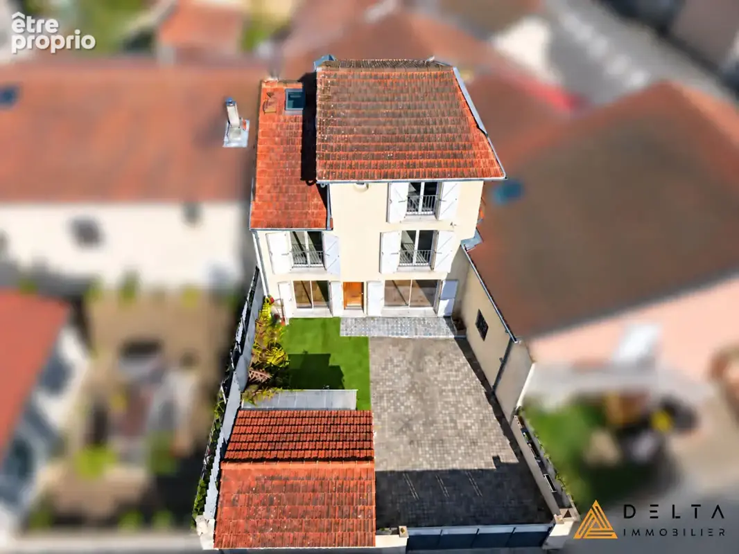 Photo Maison à Neyron au prix de 333 000€