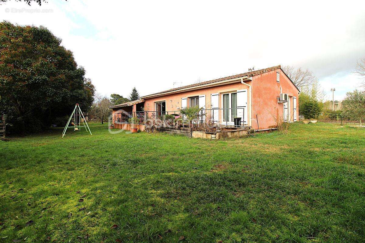 Maison à LABASTIDE-DE-LEVIS