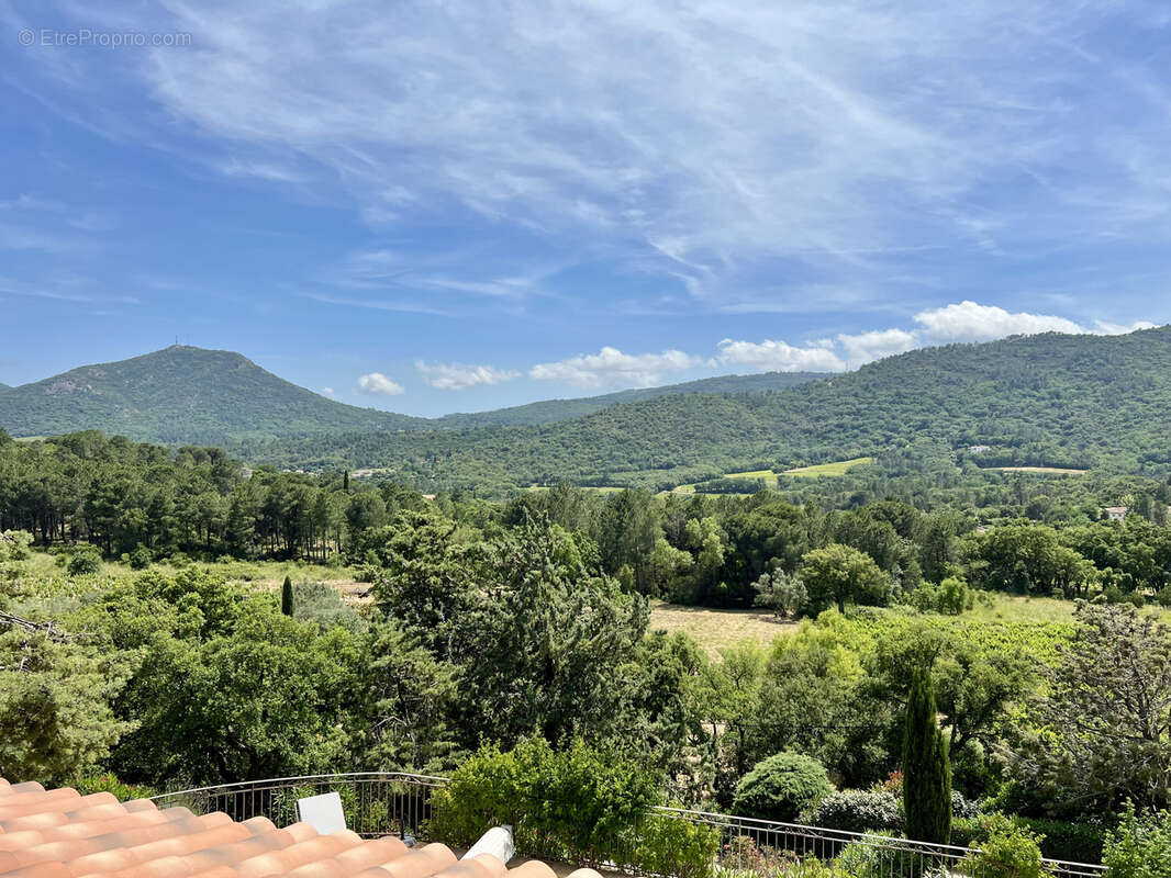 Maison à PLAN-DE-LA-TOUR