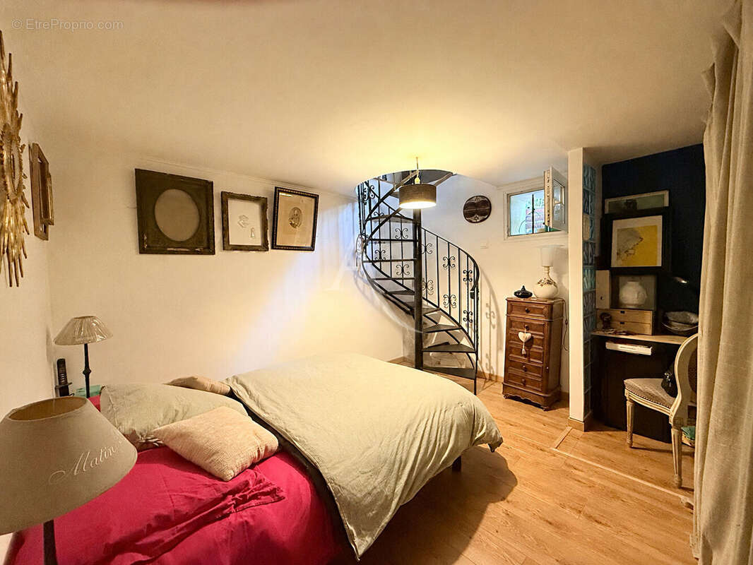 Appartement à NOGENT-SUR-MARNE