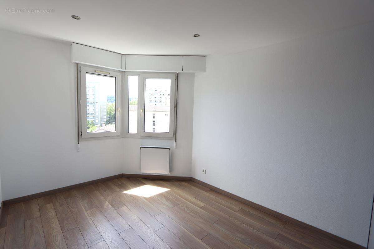 Appartement à LYON-7E