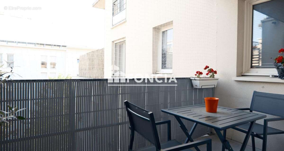 Appartement à SAINT-DENIS