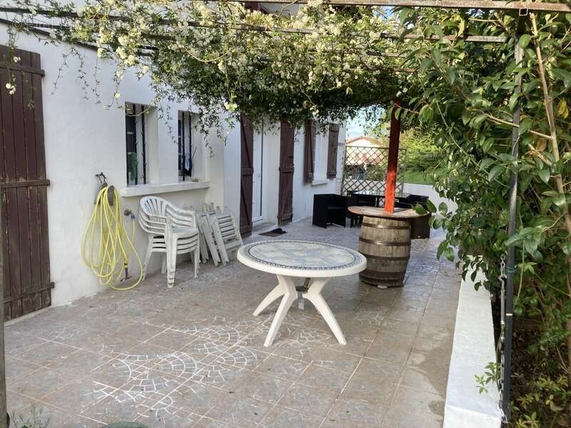 Appartement à CIBOURE