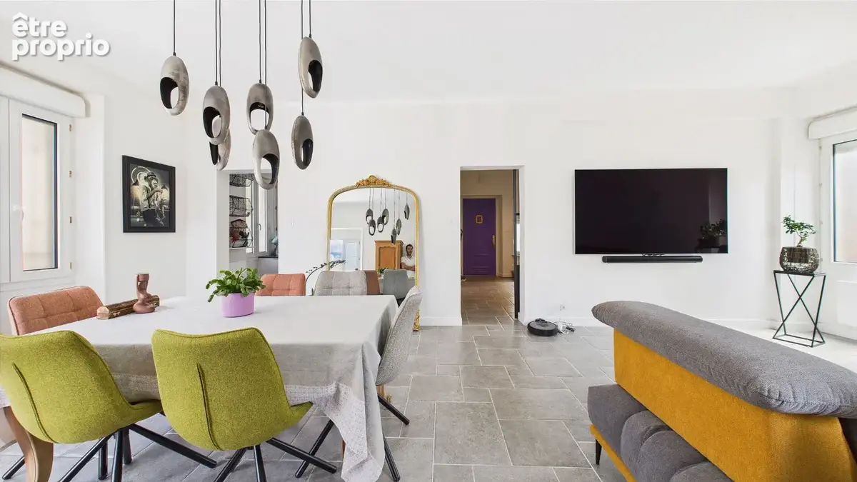 Maison 235m² - Jardin et terrasses - Proche centre-ville - photo 2