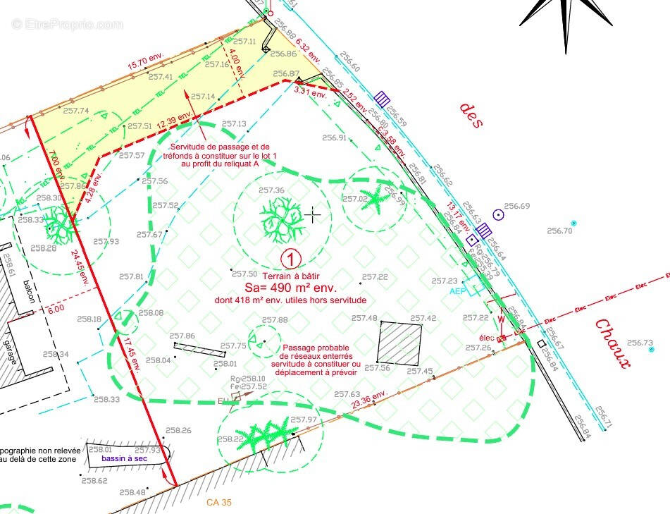 Terrain à FRANCHEVILLE