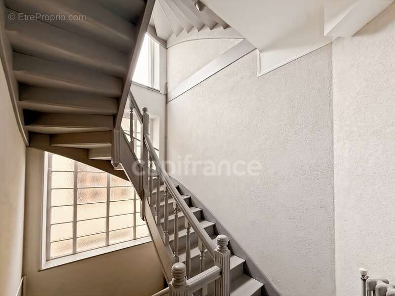 Appartement à MONTCEAU-LES-MINES