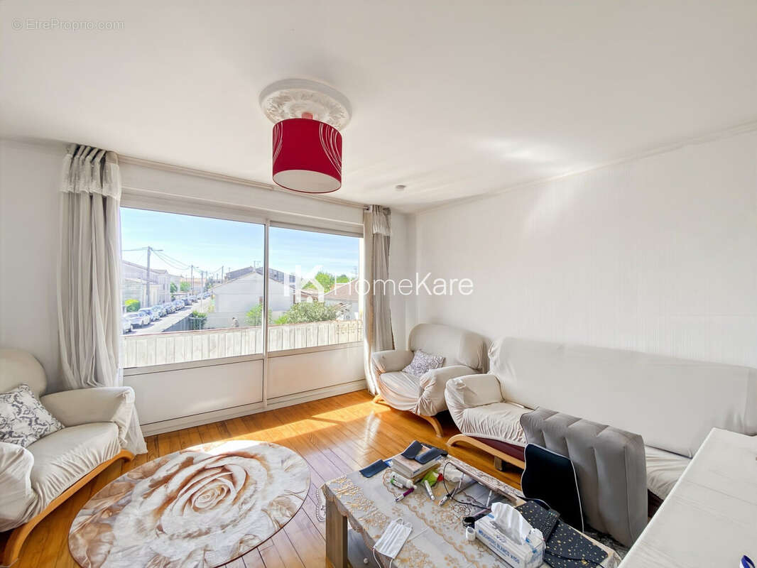 Appartement à BEGLES