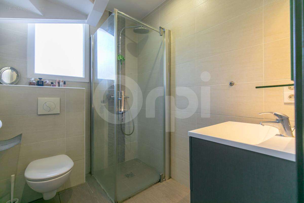 Appartement à NOGENT-SUR-MARNE