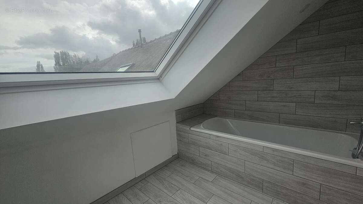 Maison à SAINT-GLEN