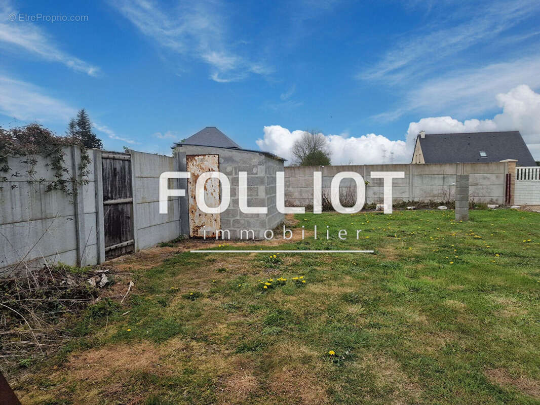 Maison à SAINT-SEBASTIEN-DE-RAIDS