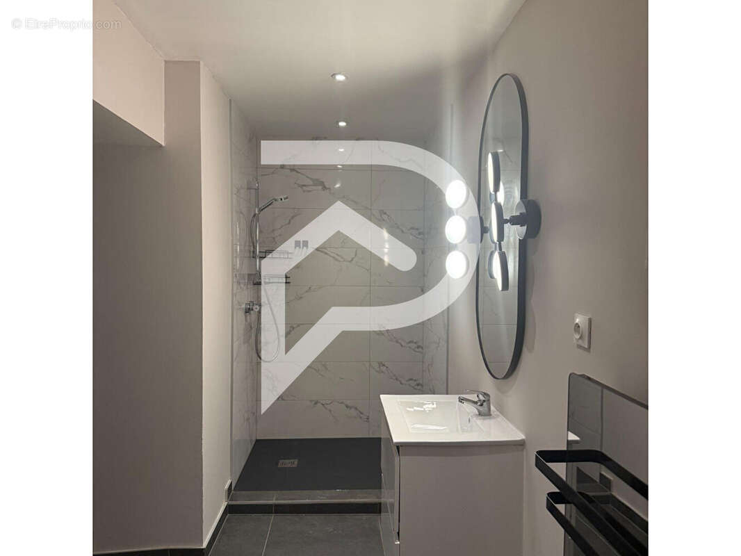 Appartement à REDING