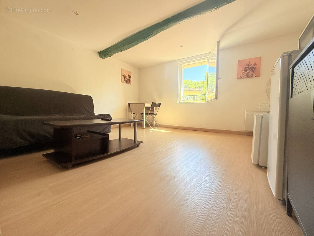 Appartement à LE LUC