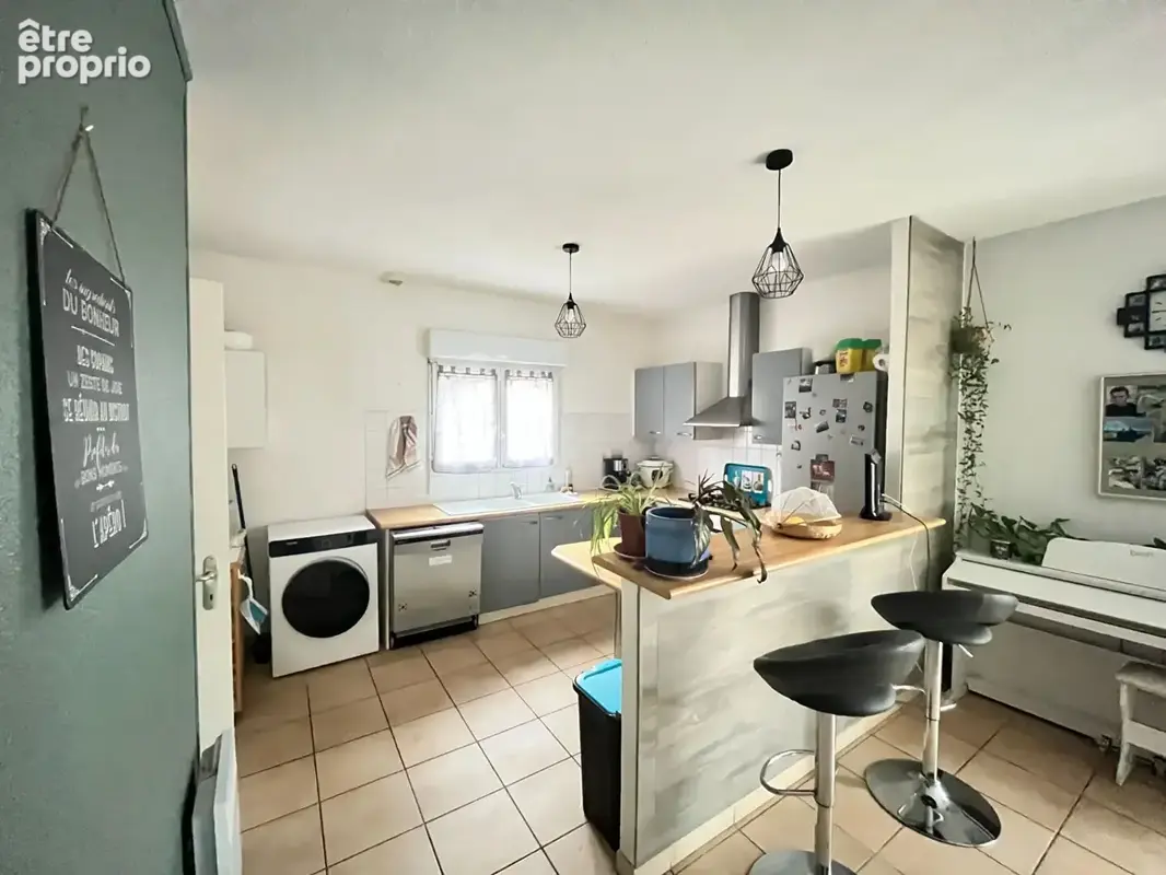 COUP DE COEUR ! T4 avec jardin, villa mitoyenne au calme ! - photo 2