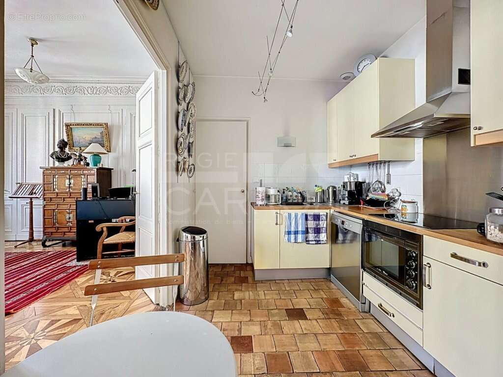 Appartement à LYON-1E