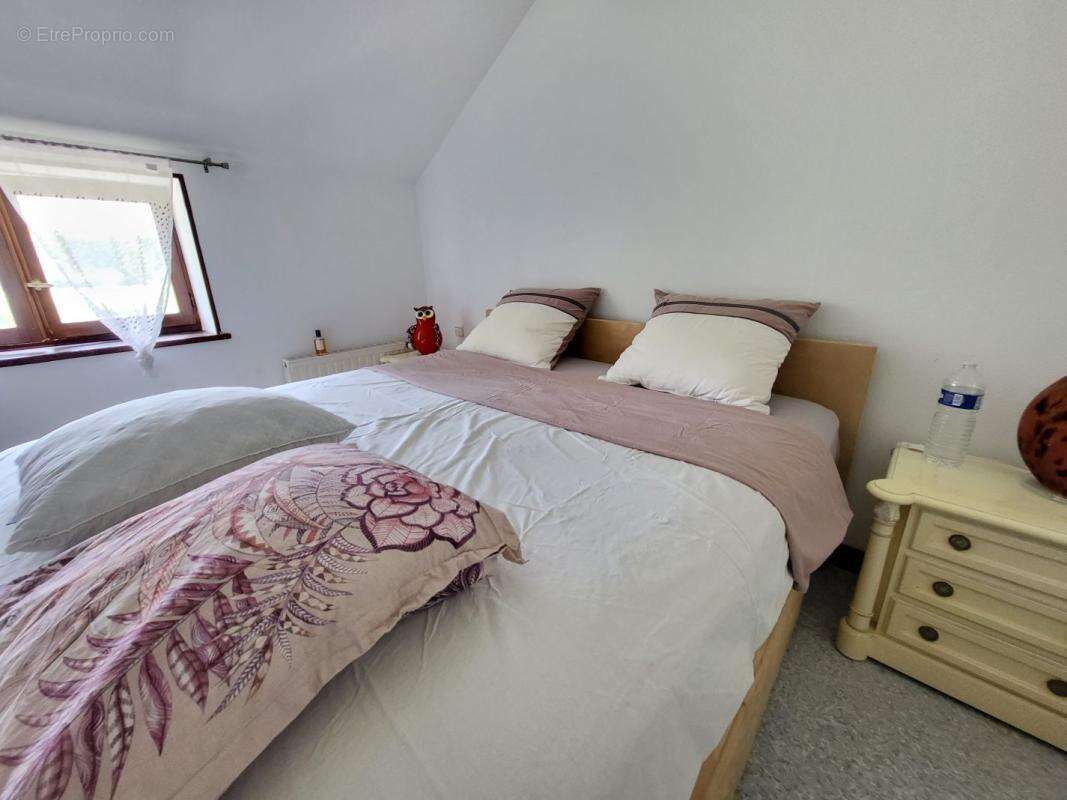 Maison à SAINT-PAUL-DE-VARAX