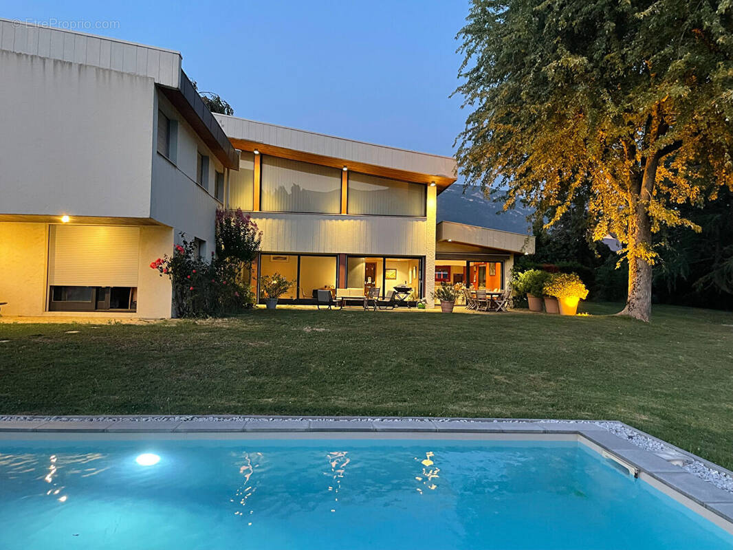 Maison à MYANS