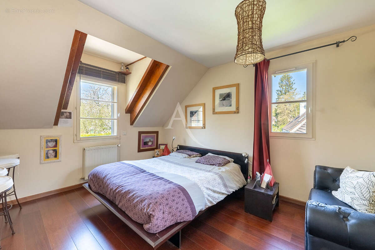 Maison à SERAINCOURT