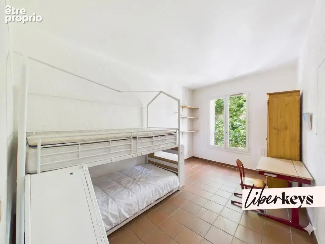 T3 Vendu Loué (65m²) avec Ascenseur et Bon DPE – Centre Draguignan - photo 5