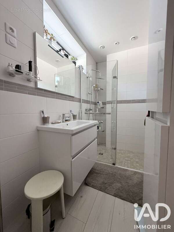 Maison 120 m² à Bellefontaine  - photo 7