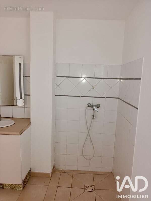 Appartement 46 m² à Les Abymes  - photo 6