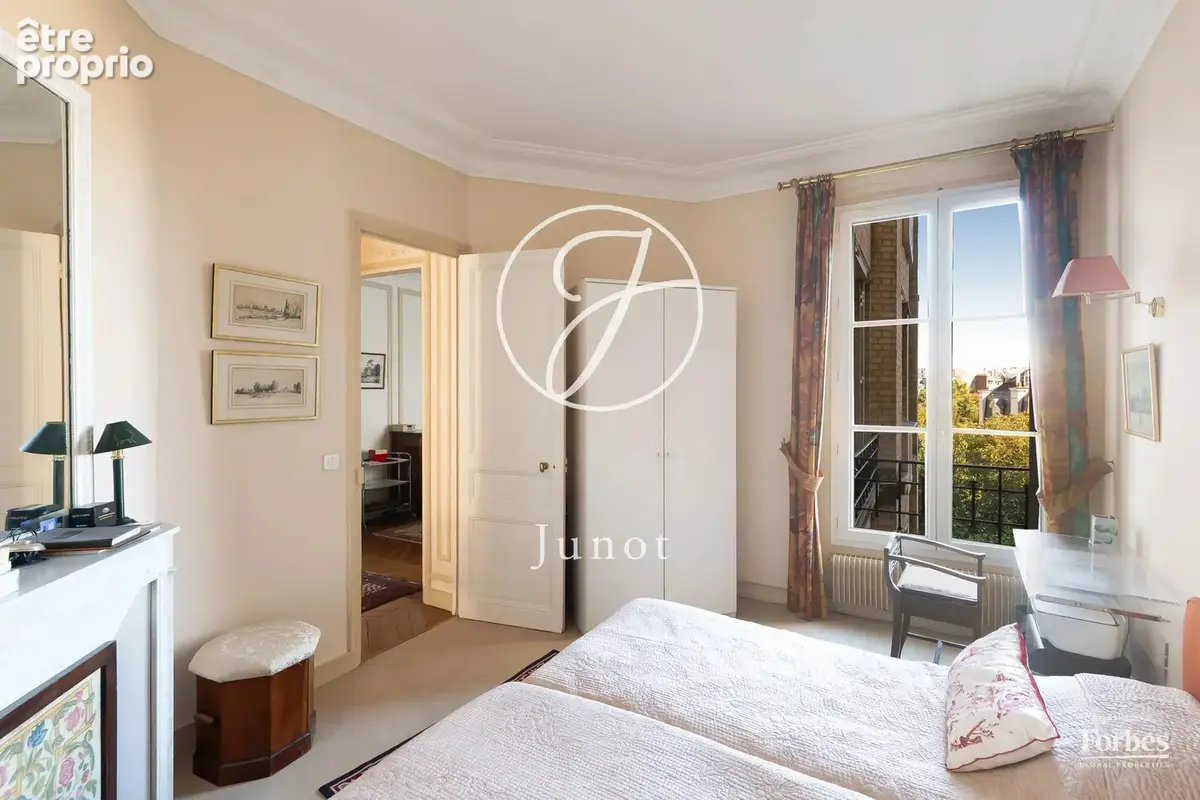 Paris 16e - AUTEUIL / MONTMORENCY - Appartement de réception et familial - 5 pièces - 152,63m² Carrez - 3 chambres - photo 15