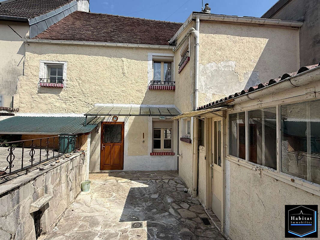 Maison à BARON