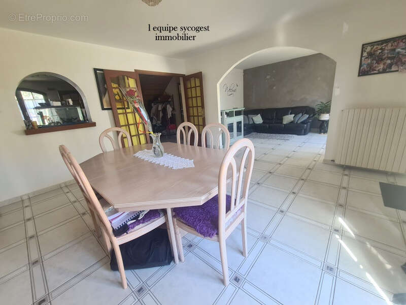 Maison à NOISY-LE-SEC