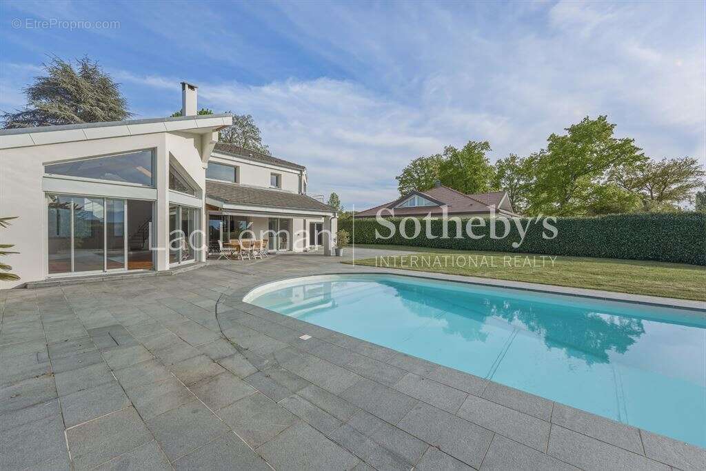Propriété contemporaine à proximité du Lac Leman - photo 10