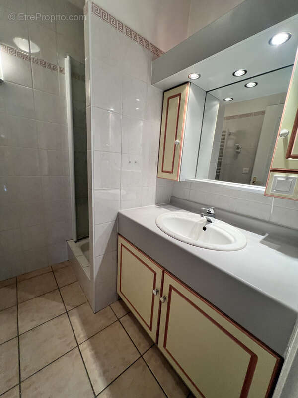 Appartement à TASSIN-LA-DEMI-LUNE