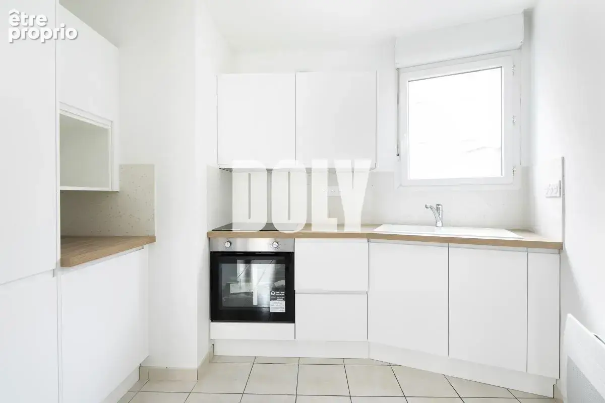 Appartement à PARIS-19E