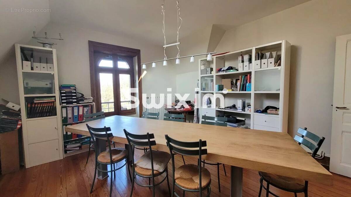 Appartement à LONS-LE-SAUNIER