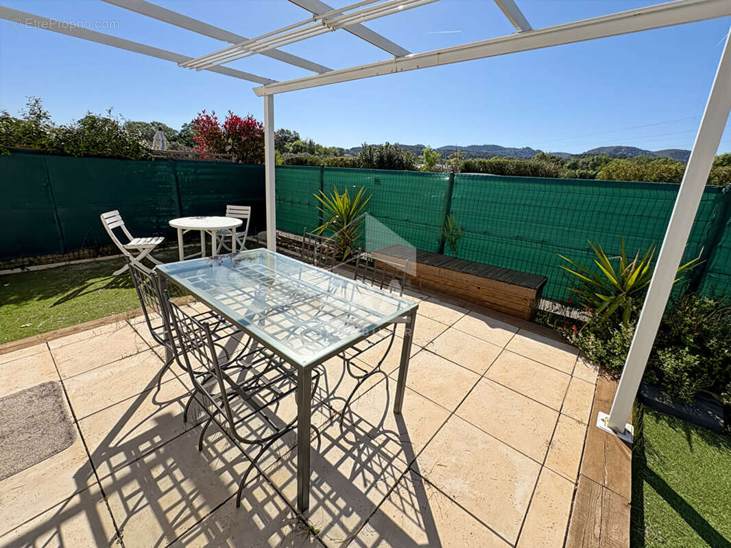 Appartement à LES PENNES-MIRABEAU