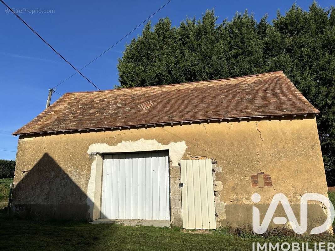Maison 135 m² à Souligne-Flace  - photo 6