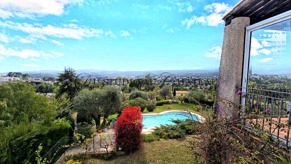 French riviera- cagnes sur mer superbe maison  au calme total avec piscine et vue mer exceptionnelle - 5 chamb - photo 3