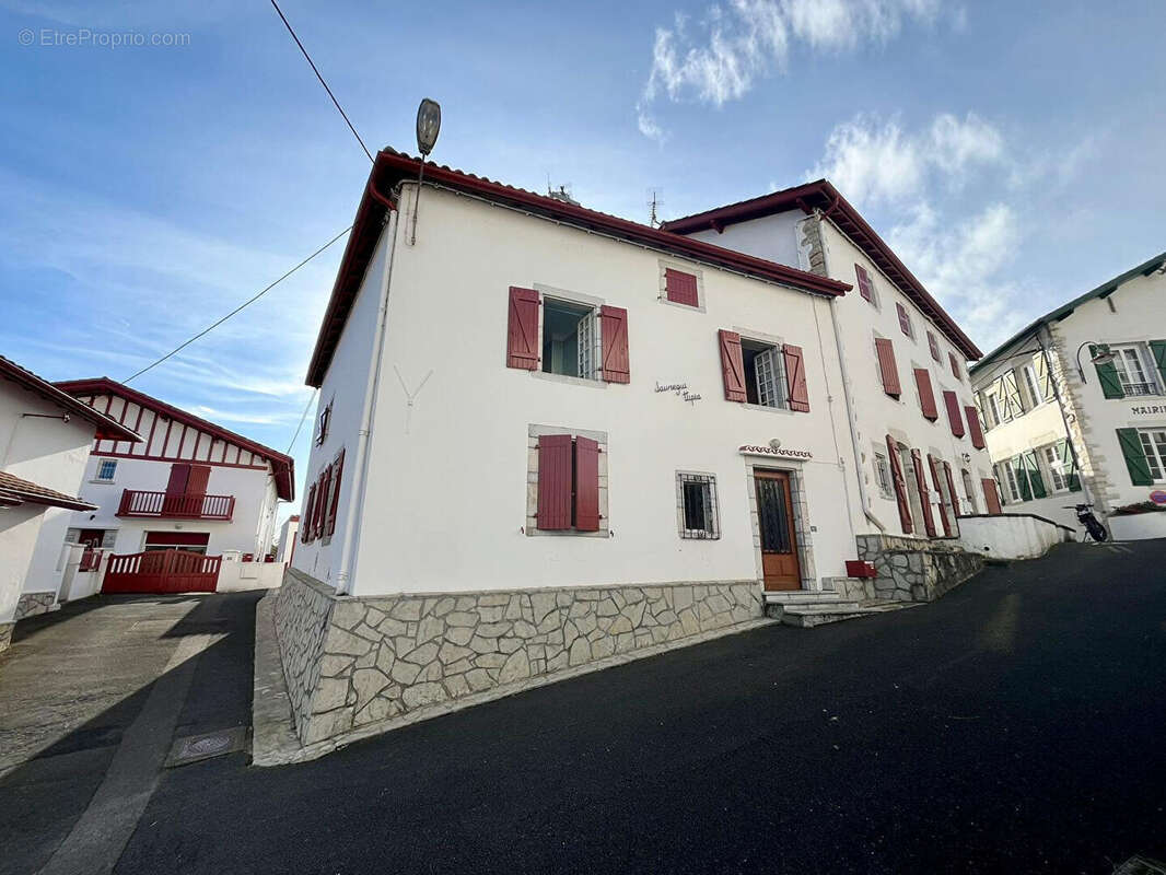 Maison à BRISCOUS