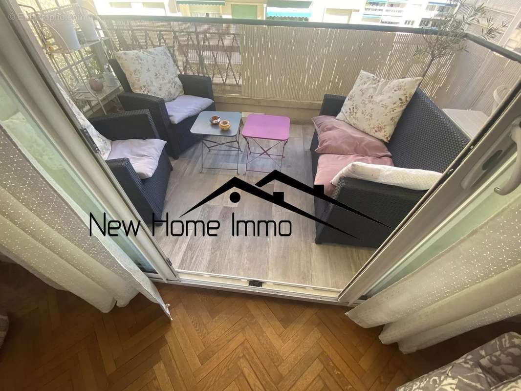 Appartement à MARSEILLE-8E