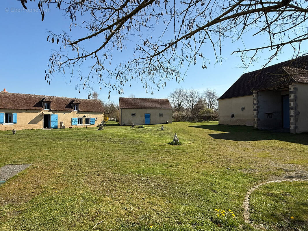 Maison à CHAMPILLET