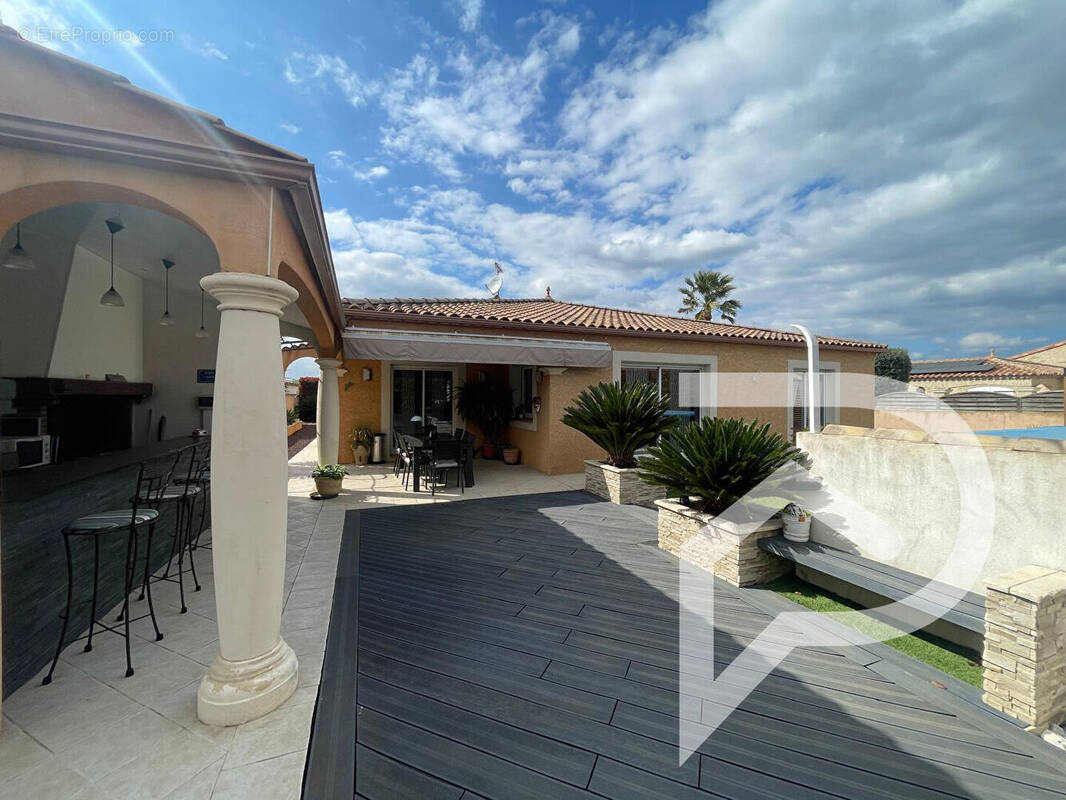 Maison à COLOMBIERS