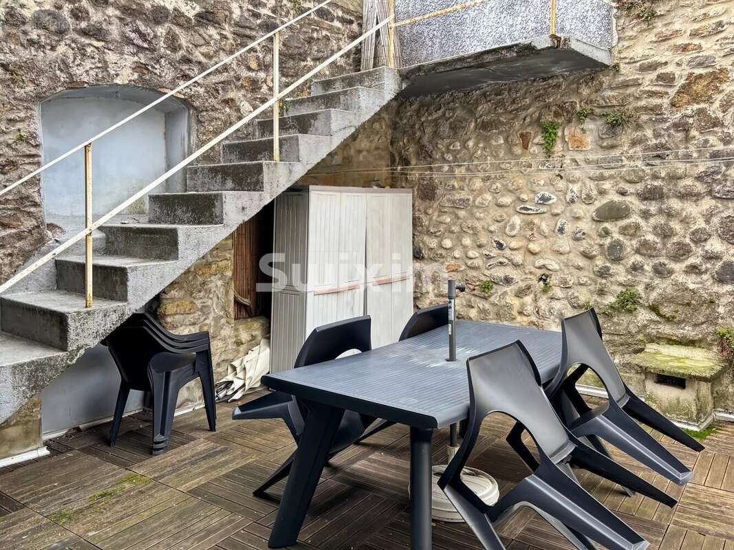 Appartement à LABEGUDE