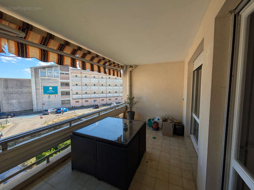 Appartement à PONT-SAINT-ESPRIT