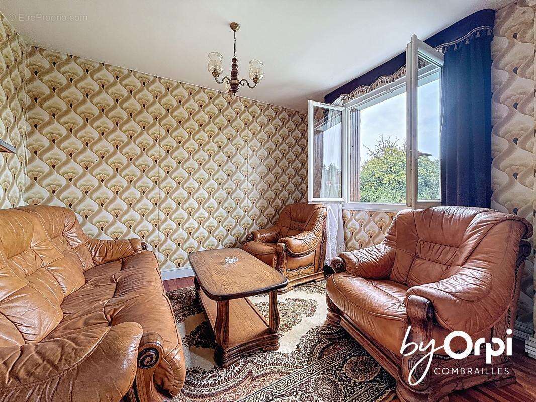 Maison à SAINT-ELOY-LES-MINES